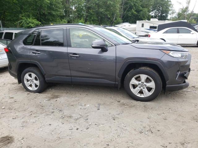 TOYOTA RAV4 XLE 2020 with VIN JTMP1RFV7LD060891 - Photo from auction