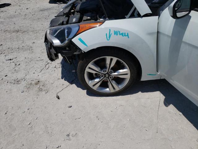 Photo 9 from auction – 2017 HYUNDAI VELOSTER with VIN KMHTC6AD6HU324692
