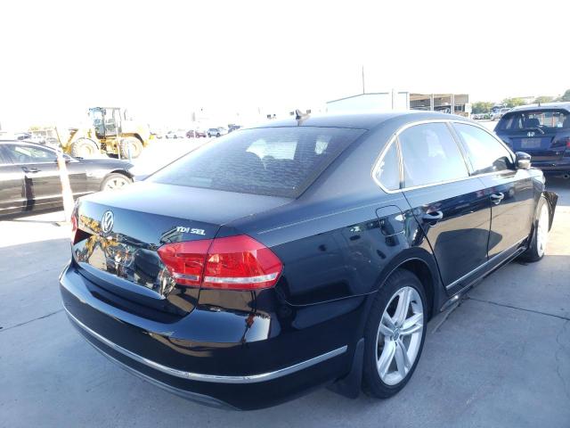 Photo 4 from auction – 2015 VOLKSWAGEN PASSAT SEL with VIN 1VWCV7A34FC009806
