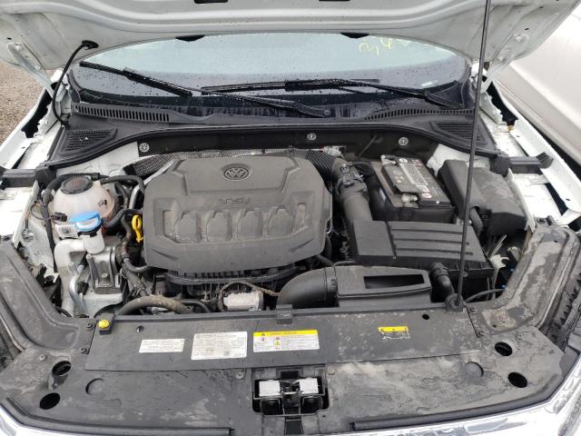 Photo 7 from auction – 2022 VOLKSWAGEN PASSAT LIM with VIN 1VWBA7A34NC004773