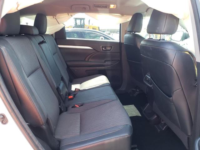 Photo 6 from auction – 2014 TOYOTA HIGHLANDER with VIN 5TDZKRFH5ES012099