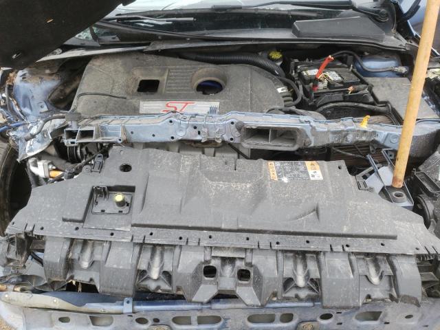 Photo 7 from auction – 2018 FORD FOCUS ST with VIN 1FADP3L95JL246590