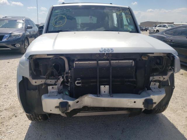 Photo 9 from auction – 2010 JEEP COMMANDER with VIN 1J4RH4GKXAC108098
