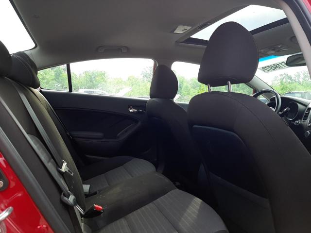 Photo 6 from auction – 2018 KIA FORTE LX with VIN 3KPFL4A76JE213323