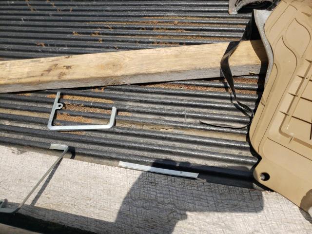 Photo 6 from auction – 2004 NISSAN FRONTIER with VIN 1N6DD26T74C458672
