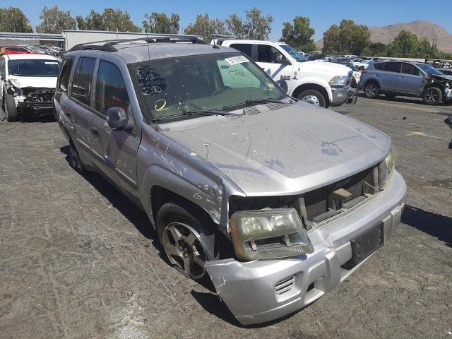CHEVROLET TRAILBLAZE 2005 with VIN 1GNDT13S152119108 - Photo from auction