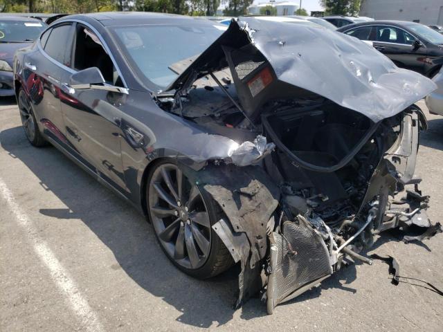 TESLA MODEL S 2015 with VIN 5YJSA1E15FF109142 - Photo from auction