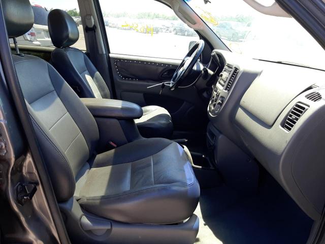 Photo 5 from auction – 2003 FORD ESCAPE XLT with VIN 1FMYU03113KA03523