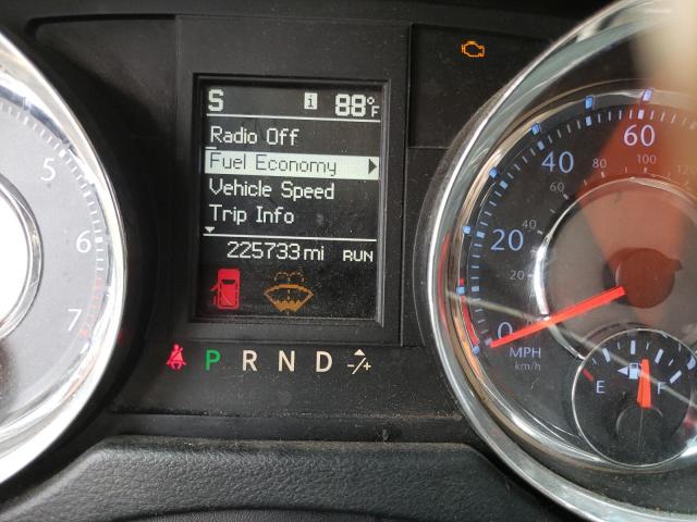 Photo 8 from auction – 2014 CHRYSLER TOWN & COU with VIN 2C4RC1BG7ER247835