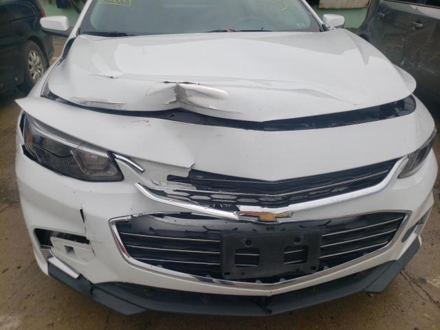 Photo 9 from auction – 2017 CHEVROLET MALIBU LT with VIN 1G1ZE5ST1HF106388