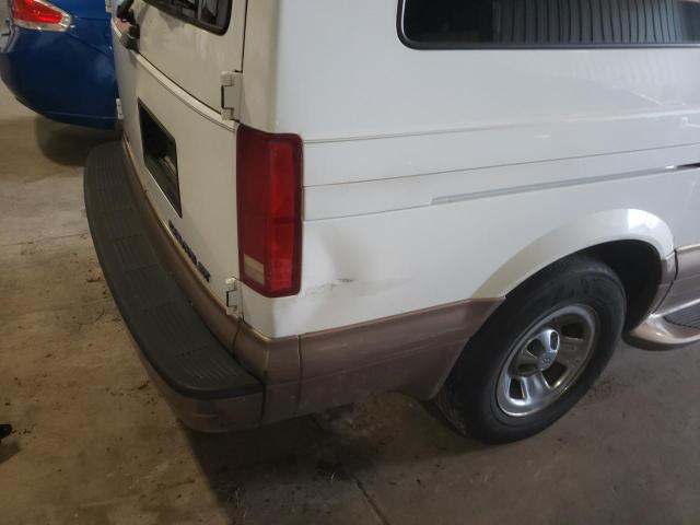 Photo 9 from auction – 2000 CHEVROLET ASTRO with VIN 1GNEL19W9YB120123