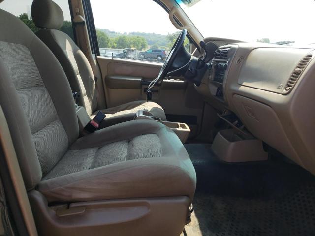 Photo 5 from auction – 2004 FORD EXPLORER S with VIN 1FMZU77K64UB59367