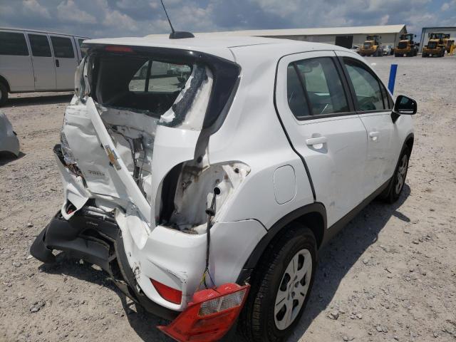 Photo 4 from auction – 2017 CHEVROLET TRAX LS with VIN KL7CJKSB9HB112622