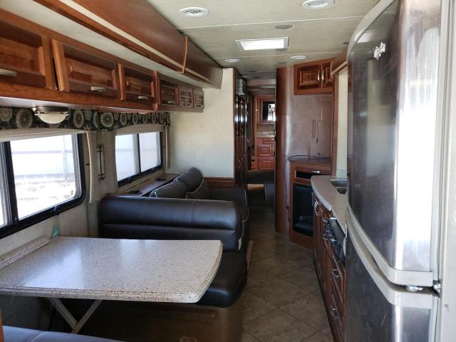 Photo 6 from auction – 2015 FREIGHTLINER CHASSIS XC with VIN 4UZAB2DT3FCGR6650
