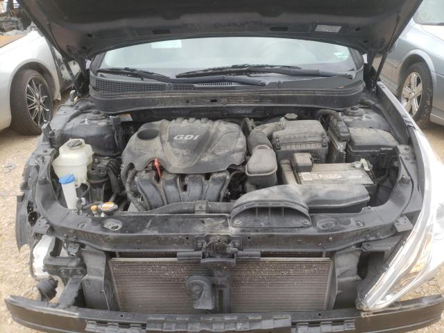 Photo 7 from auction – 2011 HYUNDAI SONATA SE with VIN 5NPEC4AC7BH156071