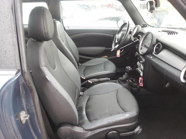 Photo 5 from auction – 2010 MINI COOPER with VIN WMWMF3C51ATZ65374
