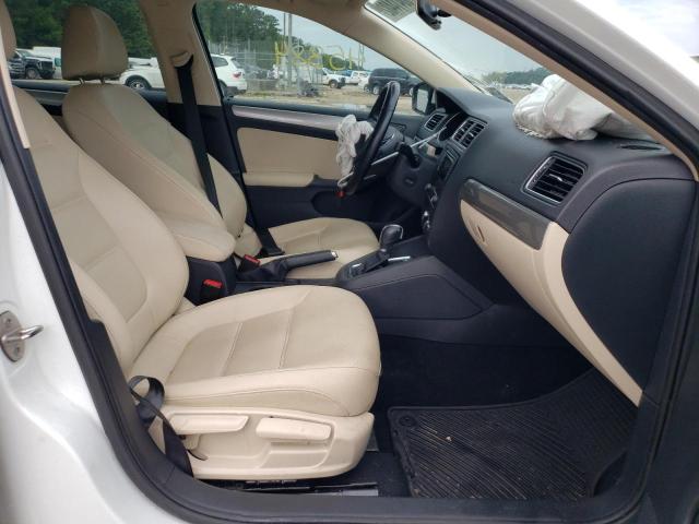 Photo 5 from auction – 2017 VOLKSWAGEN JETTA SE with VIN 3VWDB7AJ3HM413600