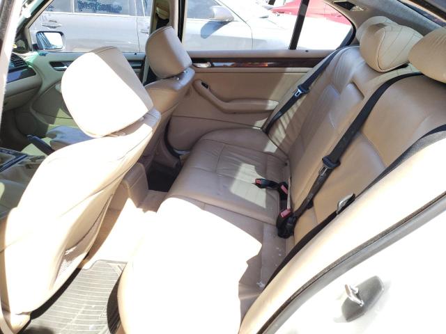 Photo 6 from auction – 2003 BMW 325 I with VIN WBAEV33493KL59201