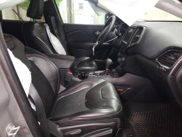 Photo 5 from auction – 2019 JEEP CHEROKEE T with VIN 1C4PJMBX2KD471737