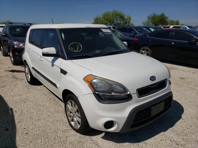 KIA SOUL + 2013 with VIN KNDJT2A6XD7772903 - Photo from auction