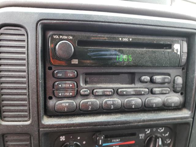 Photo 9 from auction – 2003 FORD WINDSTAR S with VIN 2FMZA52493BB76027