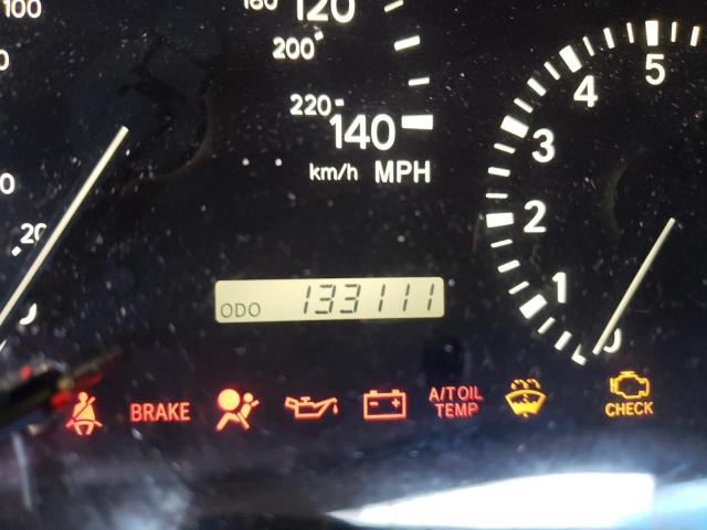 Photo 8 from auction – 2002 LEXUS RX 300 with VIN JTJHF10U920257023