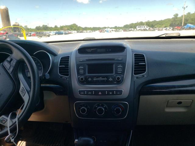 Photo 9 from auction – 2014 KIA SORENTO LX with VIN 5XYKTCA65EG535282