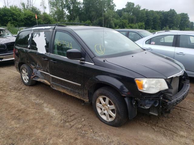 CHRYSLER TOWN & COU 2010 with VIN 2A4RR8DX0AR320942 - Photo from auction
