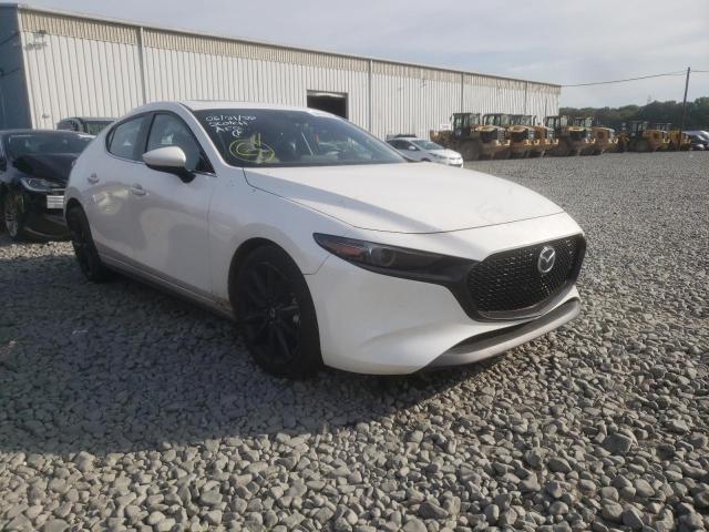 MAZDA 3 PREMIUM 2019 with VIN JM1BPANMXK1115059 - Photo from auction