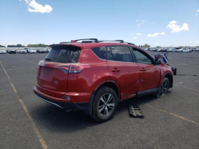 Photo 4 from auction – 2017 TOYOTA RAV4 XLE with VIN JTMRFREV2HJ126560