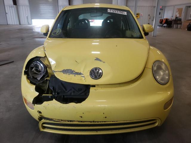 Photo 9 from auction – 2000 VOLKSWAGEN BEETLE with VIN 3VWBC21C8YM424326