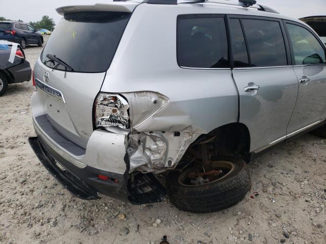 Photo 9 from auction – 2011 TOYOTA HIGHLANDER with VIN 5TDDK3EH8BS058918