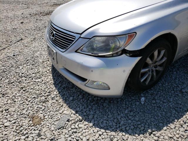 Photo 9 from auction – 2007 LEXUS LS 460L with VIN JTHGL46FX75013939