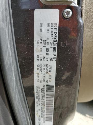 Photo 10 from auction – 2015 CHRYSLER TOWN & COU with VIN 2C4RC1BG3FR582379