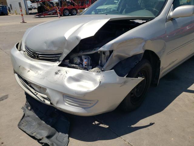 Photo 9 from auction – 2005 TOYOTA CAMRY LE with VIN 4T1BE32K95U005123