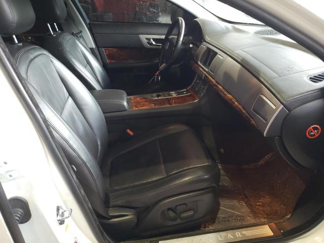 Photo 5 from auction – 2009 JAGUAR XF PREMIUM with VIN SAJWA06B89HR03741