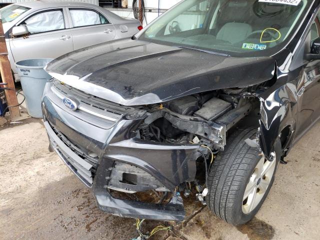 Photo 9 from auction – 2016 FORD ESCAPE SE with VIN 1FMCU9GX2GUA02422