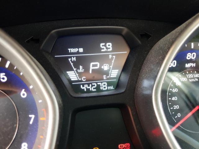 Photo 8 from auction – 2016 HYUNDAI ELANTRA SE with VIN 5NPDH4AE0GH753147