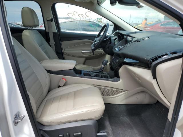 Zdjęcie 5 z aukcji – 2017 FORD ESCAPE TIT z VIN 1FMCU9J97HUC09075
