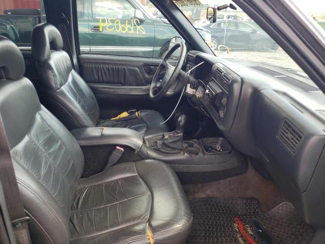 Photo 5 from auction – 1997 CHEVROLET BLAZER with VIN 1GNCS13W1V2133205