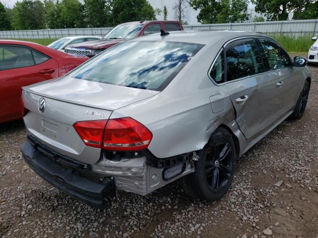Photo 4 from auction – 2014 VOLKSWAGEN PASSAT SEL with VIN 1VWCT7A32EC015348