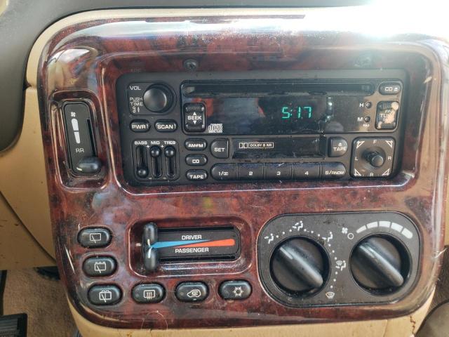 Photo 9 from auction – 2000 CHRYSLER TOWN & COU with VIN 1C4GP44G6YB808426