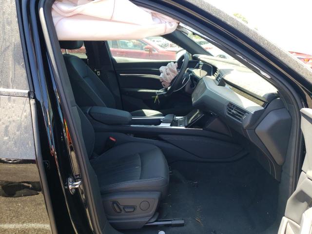 Photo 5 from auction – 2022 AUDI E-TRON PRE with VIN WA1AAAGE5NB013244