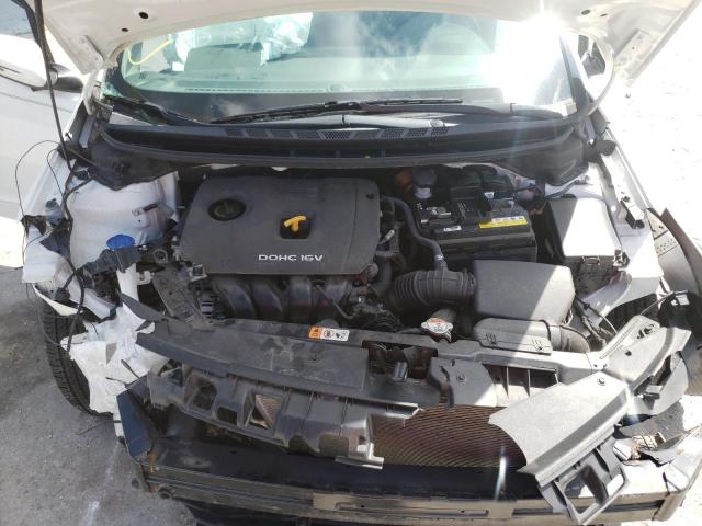 Photo 7 from auction – 2017 KIA FORTE LX with VIN 3KPFK4A77HE073313