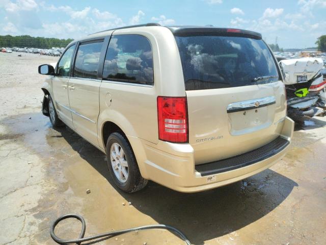 Photo 3 from auction – 2010 CHRYSLER TOWN & COU with VIN 2A4RR5D15AR272042