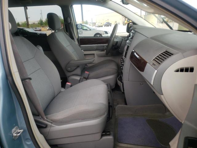 Photo 5 from auction – 2010 CHRYSLER TOWN & COU with VIN 2A4RR5D10AR308798