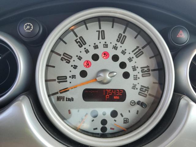 Photo 8 from auction – 2005 MINI COOPER with VIN WMWRC33545TJ73286