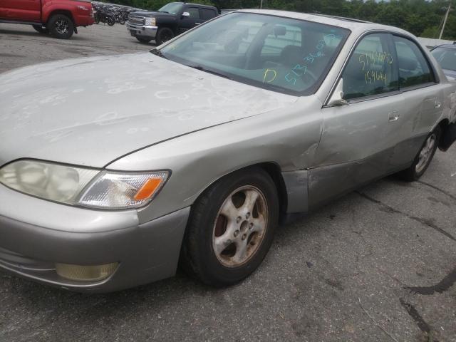 Photo 9 from auction – 1998 LEXUS ES 300 with VIN JT8BF28G6W0143398