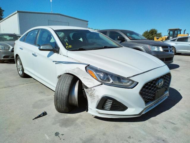 HYUNDAI SONATA LIM 2019 with VIN 5NPE34AF8KH743440 - Photo from auction