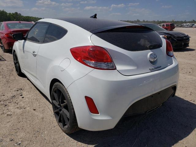 Photo 3 from auction – 2017 HYUNDAI VELOSTER with VIN KMHTC6AD8HU324029